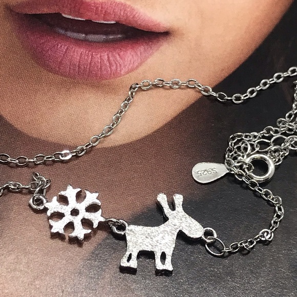 S925 Christmas Snowflake Deer Necklace - Picture 3 of 4
